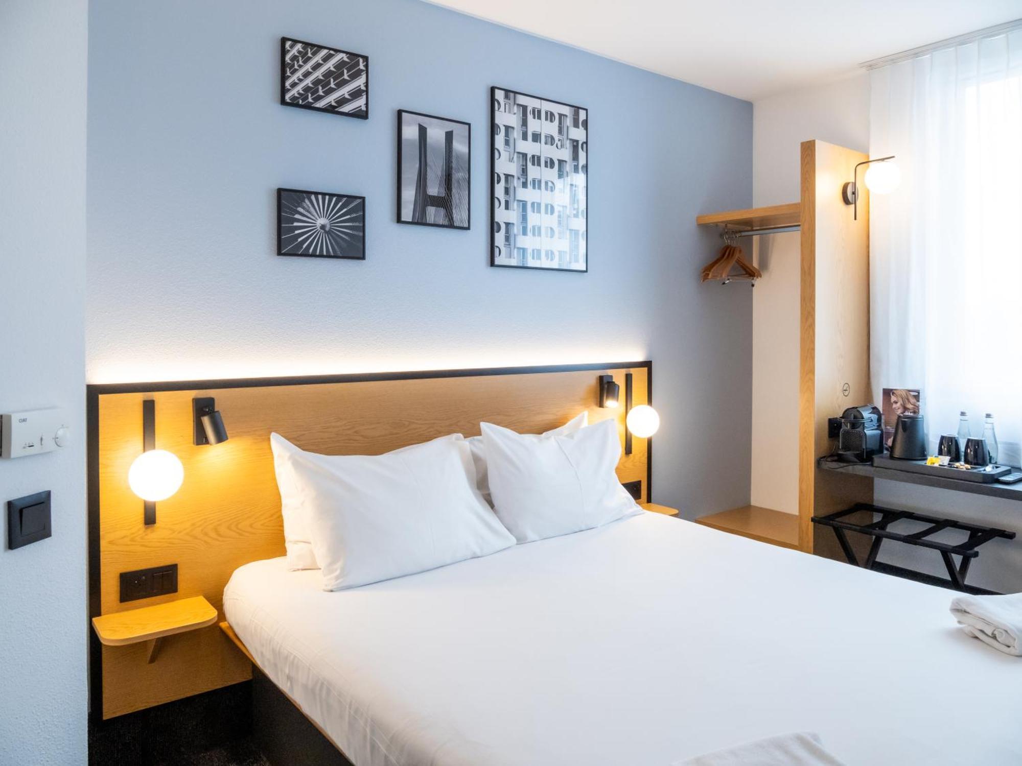 B&B Hotel Wroclaw Centrum Exterior photo