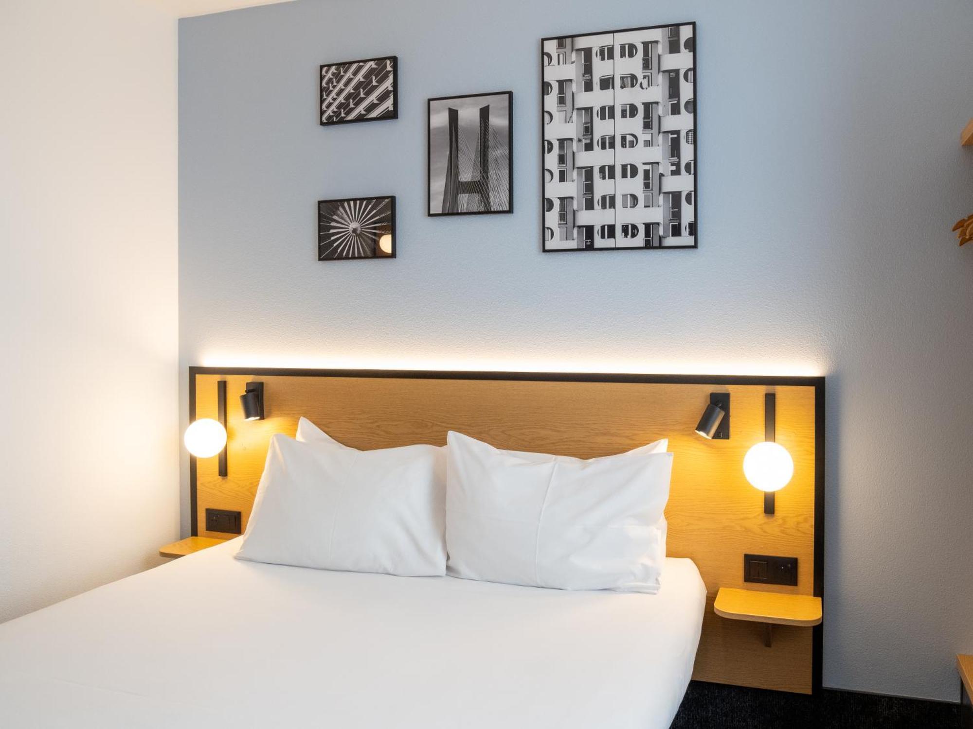 B&B Hotel Wroclaw Centrum Exterior photo