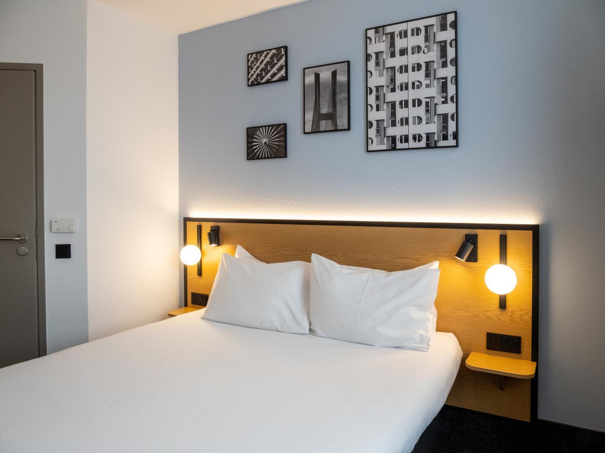 B&B Hotel Wroclaw Centrum Exterior photo